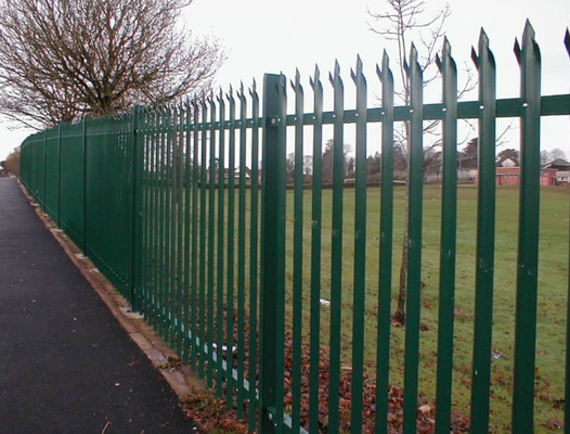 Thép phong cách Châu Âu Hàng rào tôn mạ kẽm cao 0,5m cho đường bộ và đường sắt