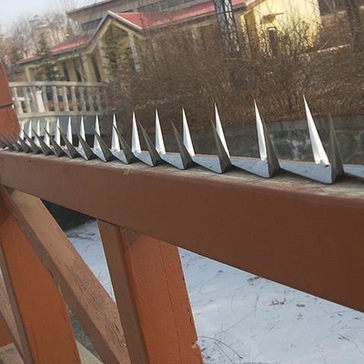 Dây sắt Hàng rào an ninh gia đình Gai cho tường chống trèo
