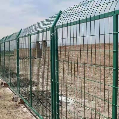 Hàng rào lưới hàn đường sắt 3.0-5.0mm để bảo vệ công trình