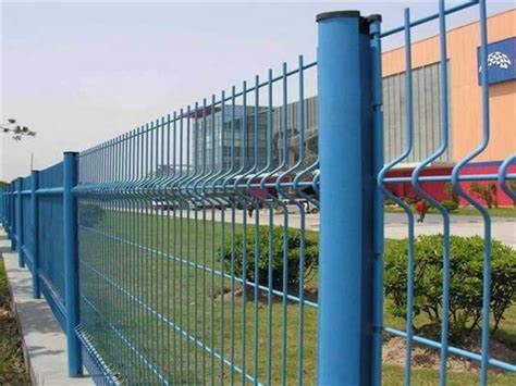 Hàng rào lưới thép cong 3d ISO9001 4ft Dễ dàng lắp ráp Khả năng chống gỉ